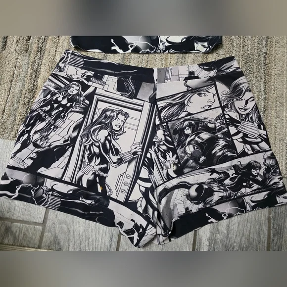 Blackmilk Marvel Black Widow Short Set Wifey Top M Rare Flawed Dollskill Comic - Picture 6 of 15